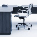 Meja Custom Direktur Desain Modern Grey