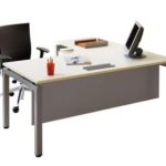 Custom Meja Kantor Desain Modern Aestetik