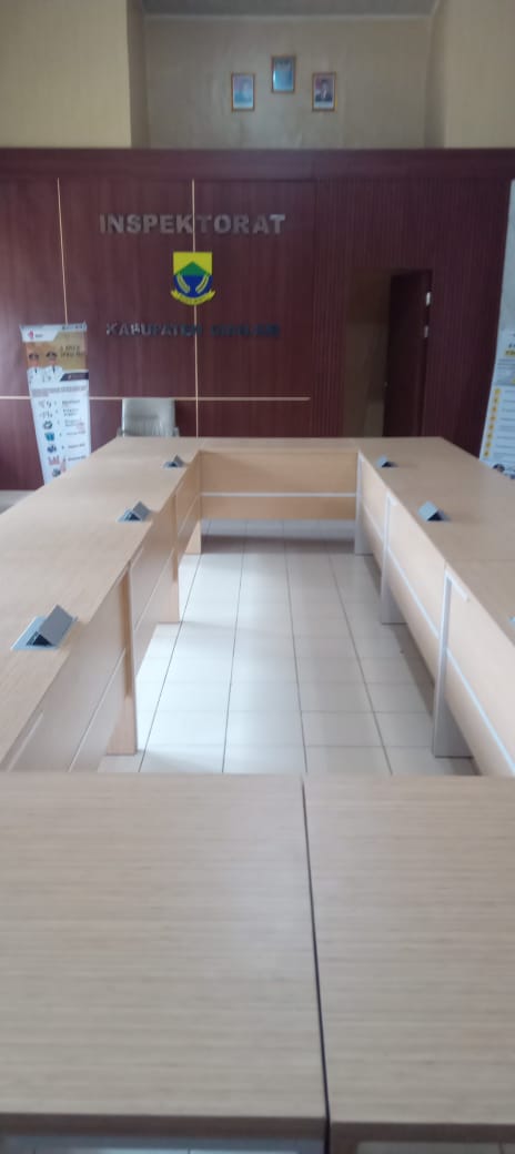 Harga Meja Kantor